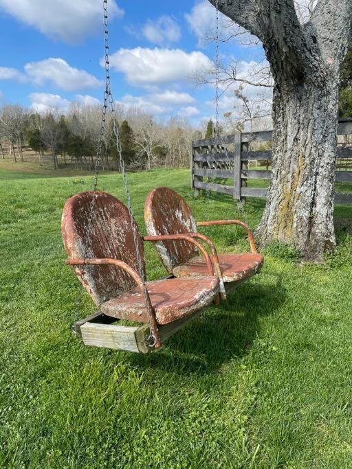 Bourbon Trail Cabin On The Farm Lawrenceburg エクステリア 写真