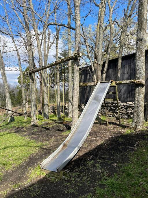 Bourbon Trail Cabin On The Farm Lawrenceburg エクステリア 写真